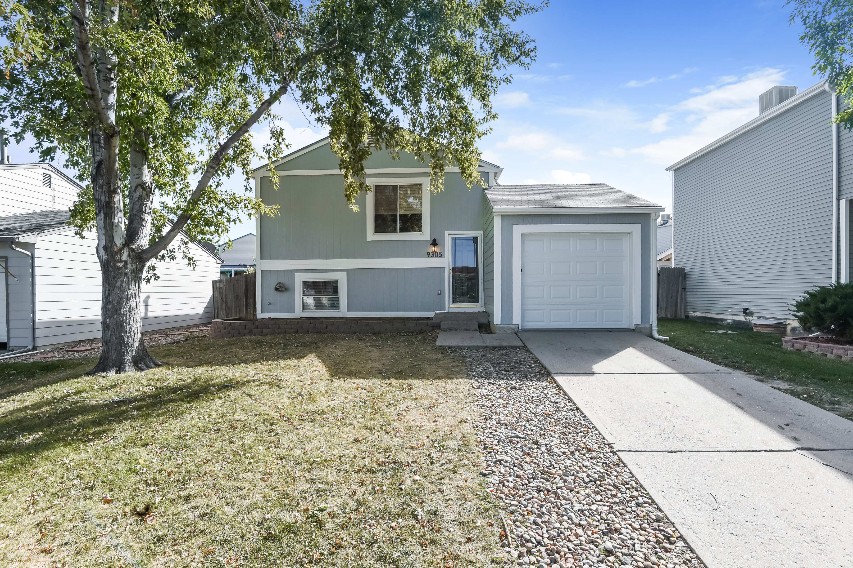 9305 W 100th Circle Broomfield, CO 80021